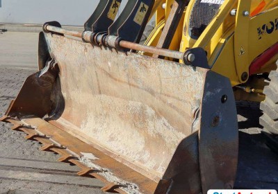 koparko-ladowarka-na-rownych-kolach-komatsu-wb97-maszyny-budowlane-warszawa-532783388