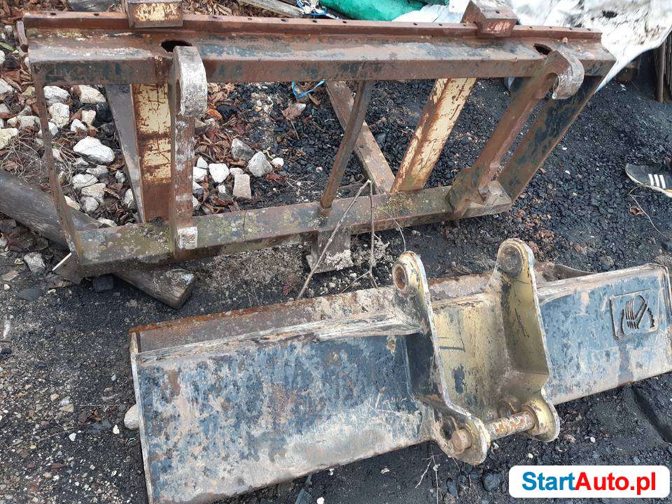 Koparko-ładowarka. 3 łyżki, skarpówka. Stan dobry. 691784462