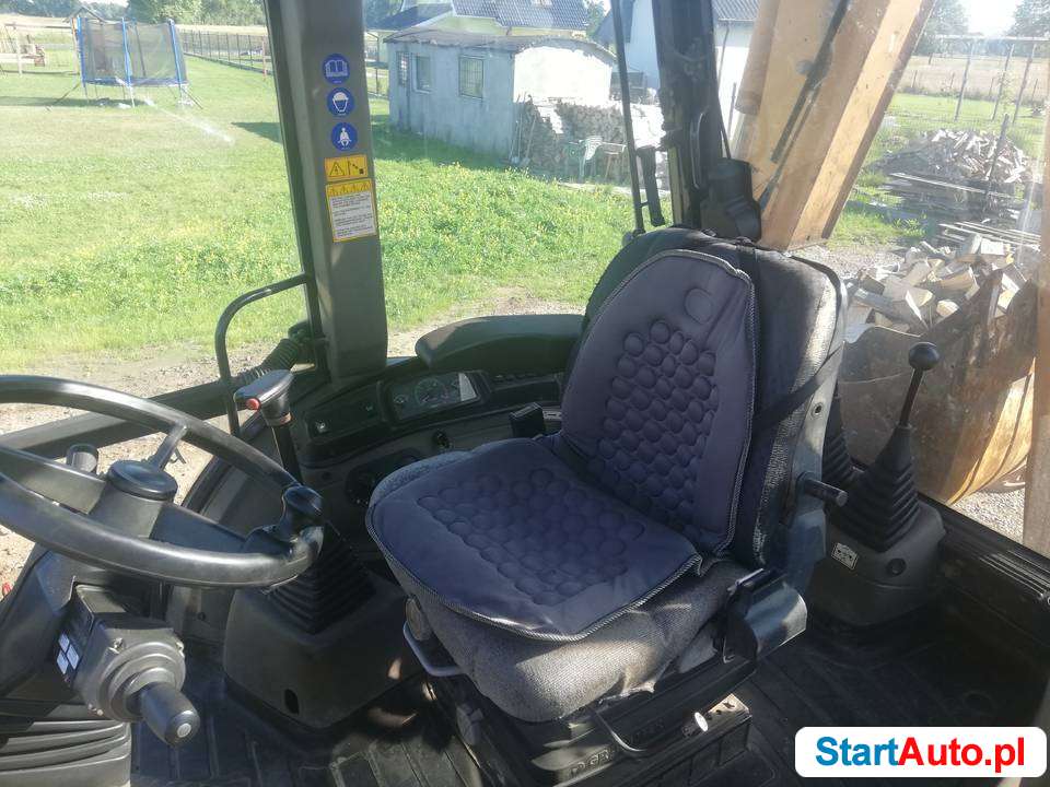 Koparko-ładowarka CASE 695