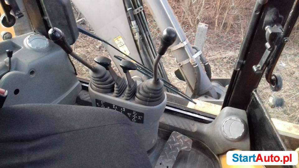 Koparko-ładowarka Volvo BL71