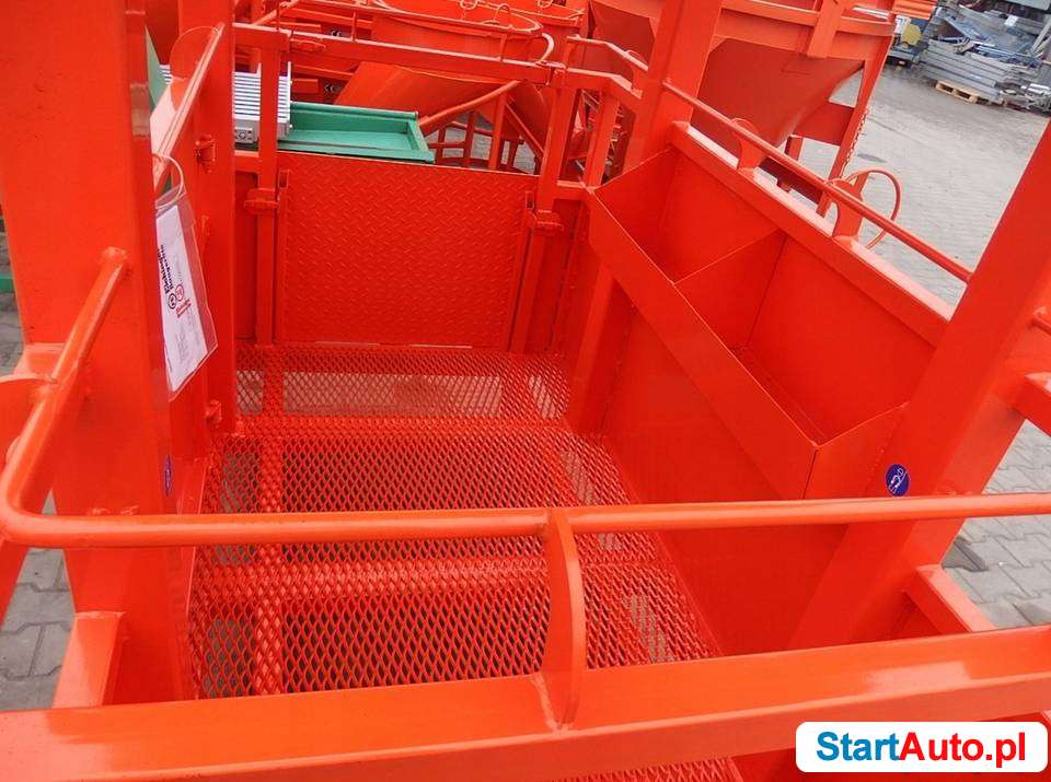 Kosz platforma robocza do transportu ludzi żuraw