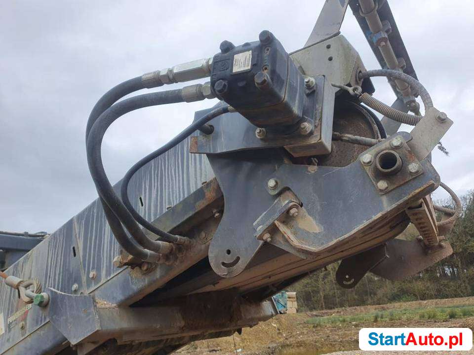 Kruszarka szczękowa Powerscreen Metrotrak HA