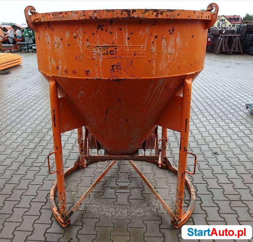 Kubeł pojemnik zbiornik do betonu 1000L dźwig