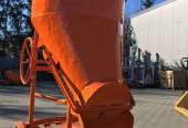Kubeł pojemnik zbiornik do betonu 500L dźwig skos dźwigowy