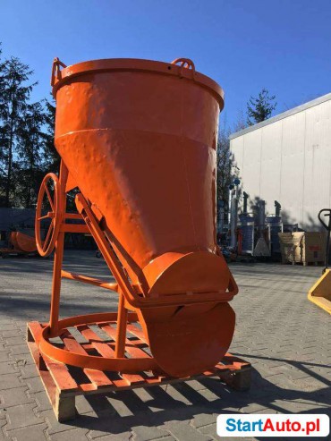 Kubeł pojemnik zbiornik do betonu 500L dźwig skos dźwigowy