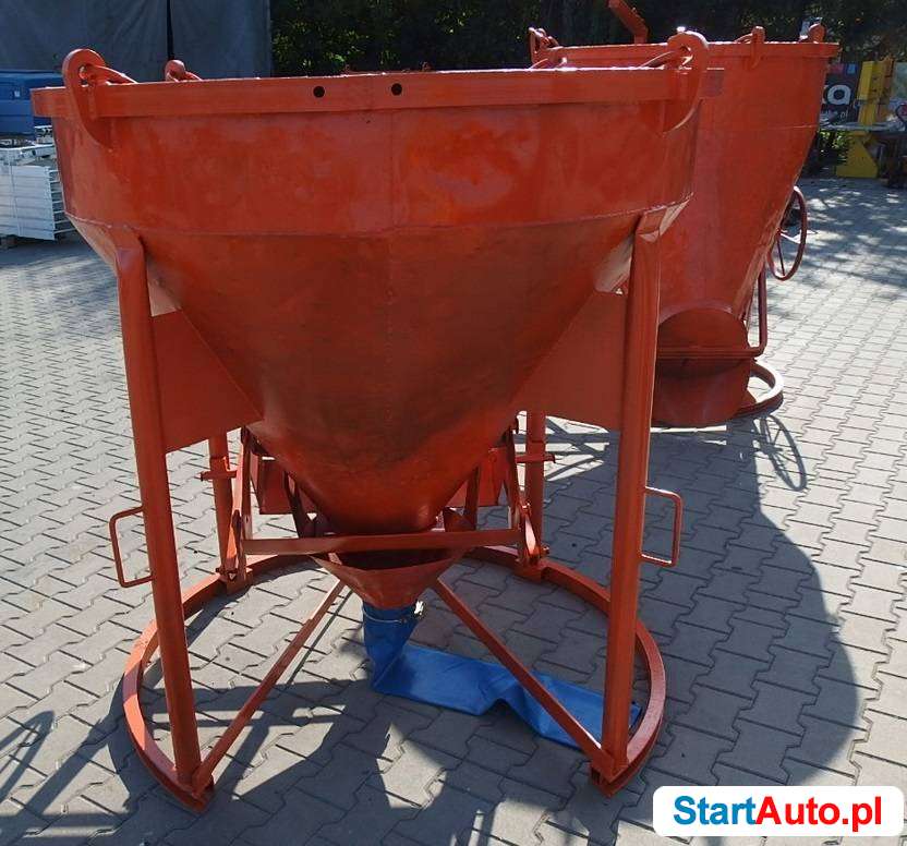 Kubeł pojemnik zbiornik do betonu 750L dźwig koło