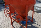 Kubeł pojemnik zbiornik do betonu 750L dźwig koło