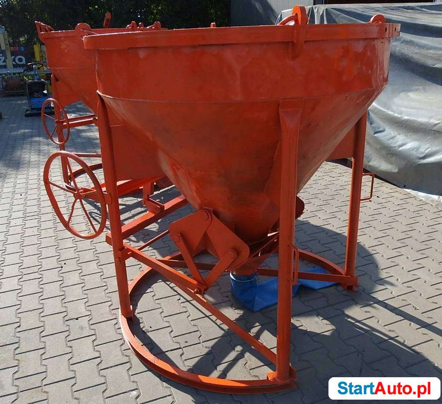 Kubeł pojemnik zbiornik do betonu 750L dźwig koło