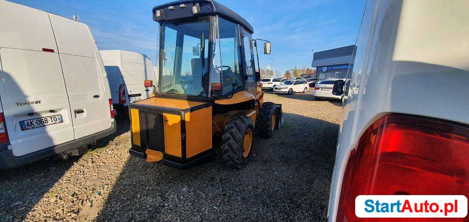Ładowarka JCB 2CX 4×4, kompresor, lyżka z krokodylem RATY