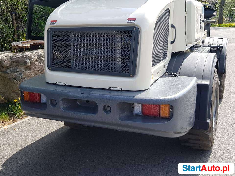 Ładowarka kołowa KMM ZL18