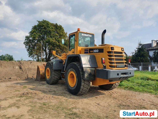 ładowarka kołowa KOMATSU WA380H z 1997 roku