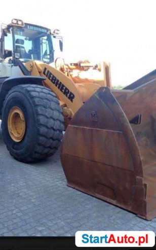 LADOWARKA KOLOWA LIEBHERR 586 rok 2012