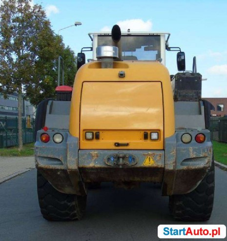 Bez vatu Ladowarka kolowa Liebherr L 576 rok 2012