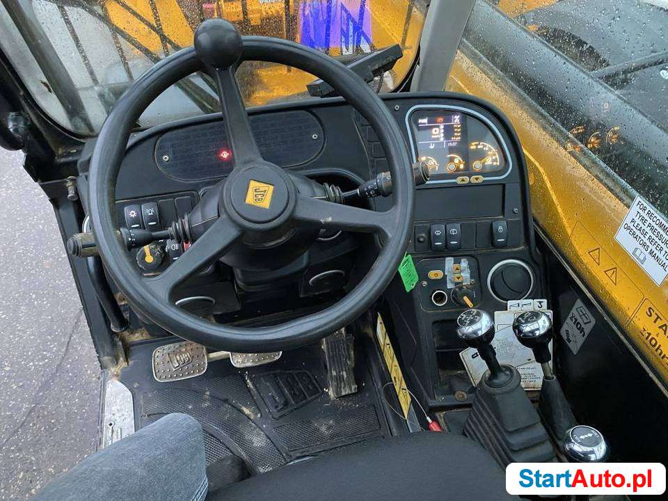 LADOWARKA KOLOWA TELESKOPOWA. JCB