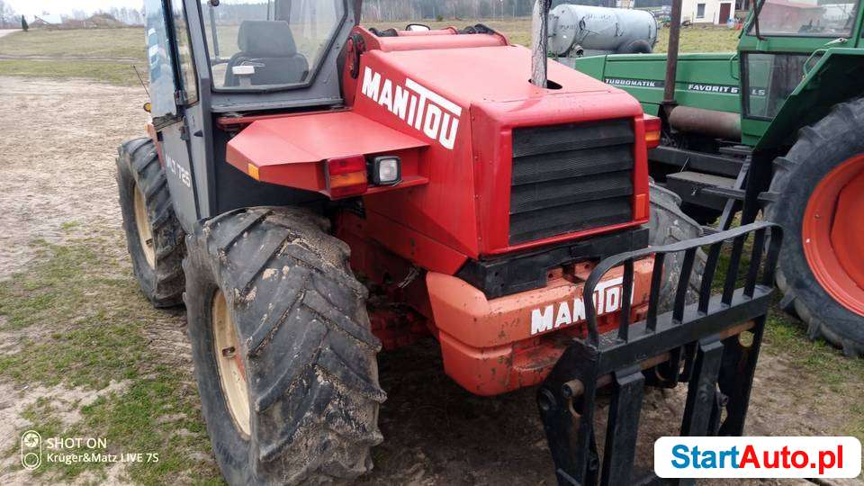 ŁADOWARKA MANITOU MLT 725