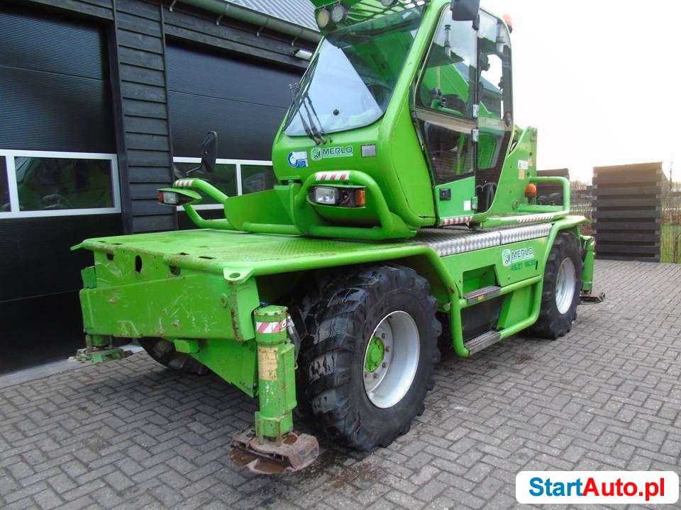 Ladowarka Teleskopowa Merlo