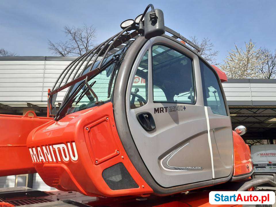 Ładowarka teleskopowa obrotowa Manitou MRT 1840 Easy