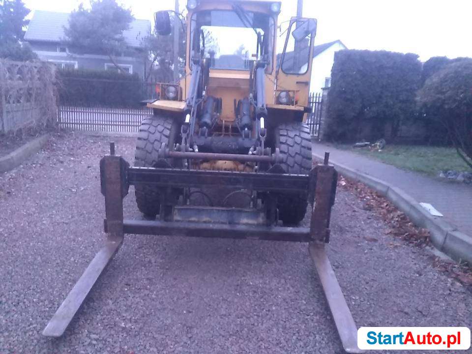 ładowarka VOLVO MB L30 KOLOWA