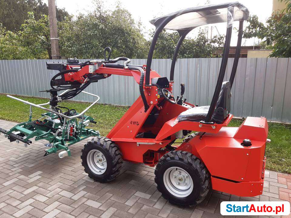 ładowarka z chwytakiem do układania kostek AFA ROCK 7TG 2021