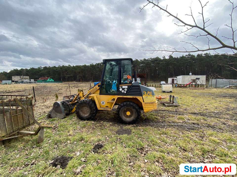 Ladowarka czolowa Kramer 320