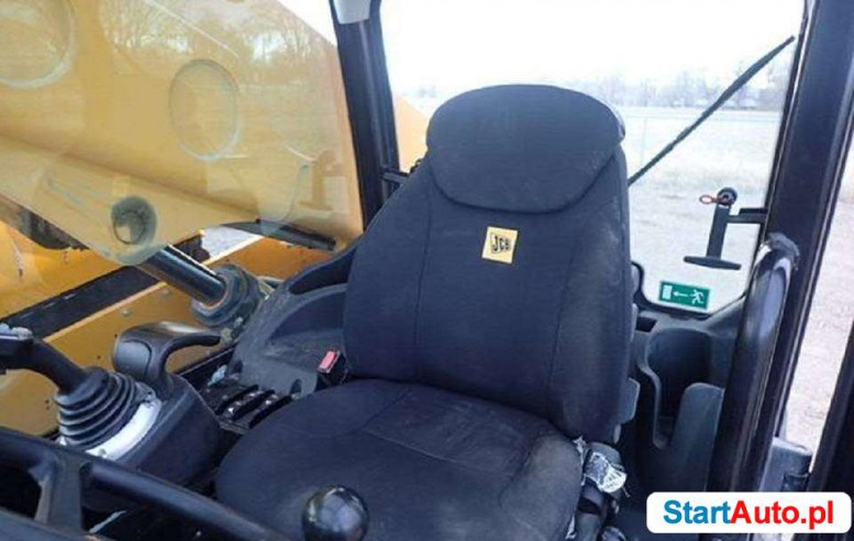 lb Telehandler JCB 541-70 AgriPlus 4x4x4 9000