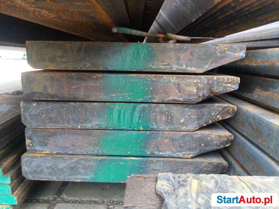 Lemiesz do łyżki 30×300 HB 500