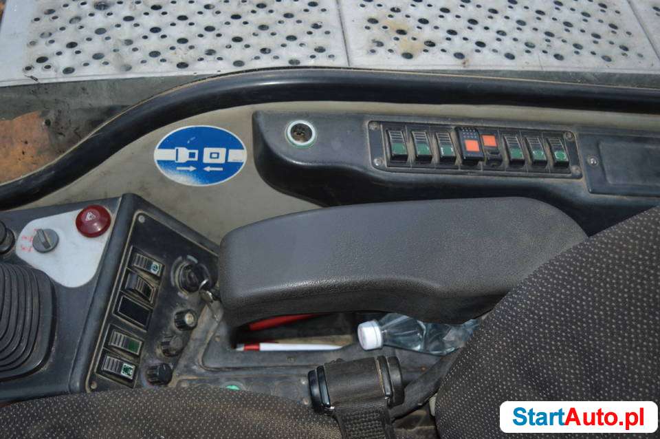 Koparka kołowa Liebherr 311, 2009r.