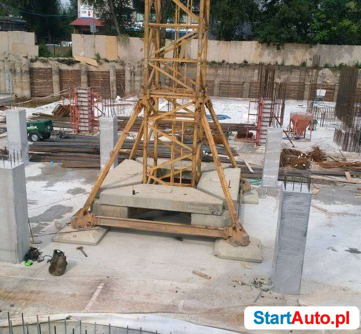 Liebherr 90 EC Dźwig