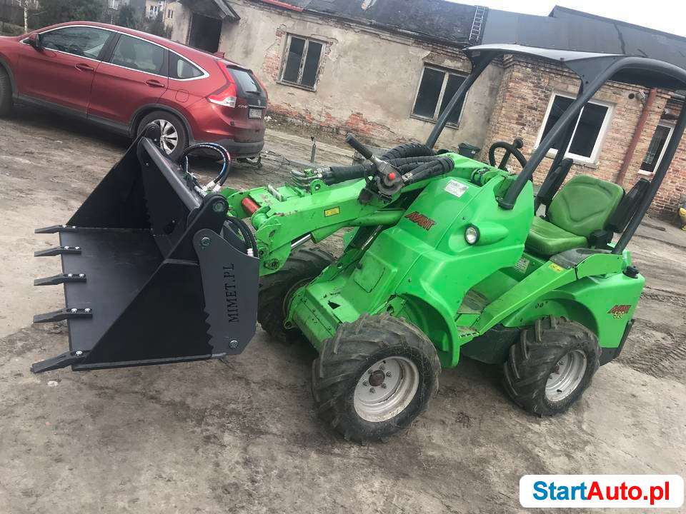 łyżka 4w1 ładdowarki Avant Multione