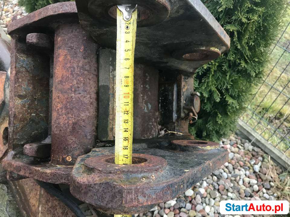 Łyżka hydraulicznie skretna z szybkozłączem