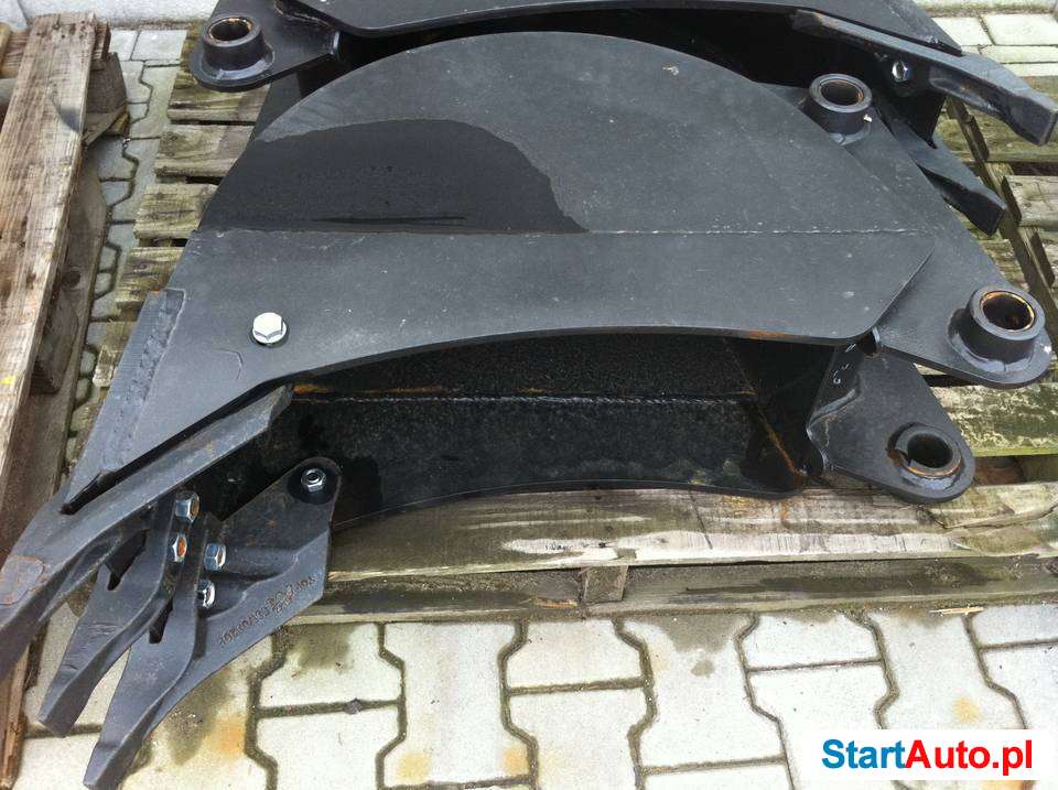 Łyżka kopiąca NEW HOLLAND LB110 LB115