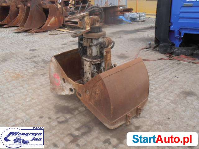 Łyżki do maszyn budowlanych.