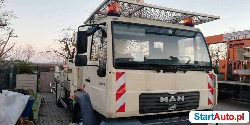 Man 14.225, Wumag WT 350 podnośnik koszowy zwyzka