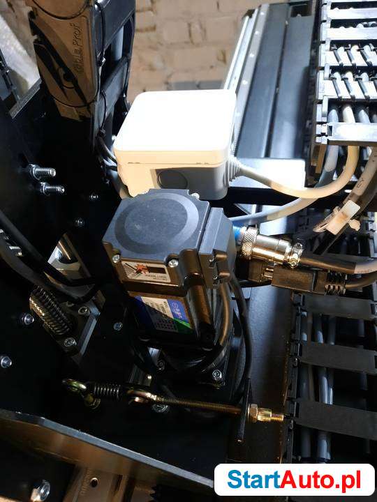 Maszyna CNC 3-osiowa do drewna 3.5kW pole 1250х2550x150mm