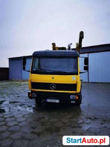 MERCEDES-BENZ GMELIN mieszalnia pasz, śrutownik