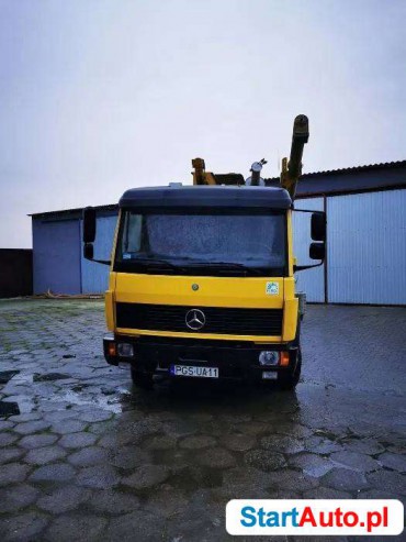 MERCEDES-BENZ GMELIN mieszalnia pasz, śrutownik
