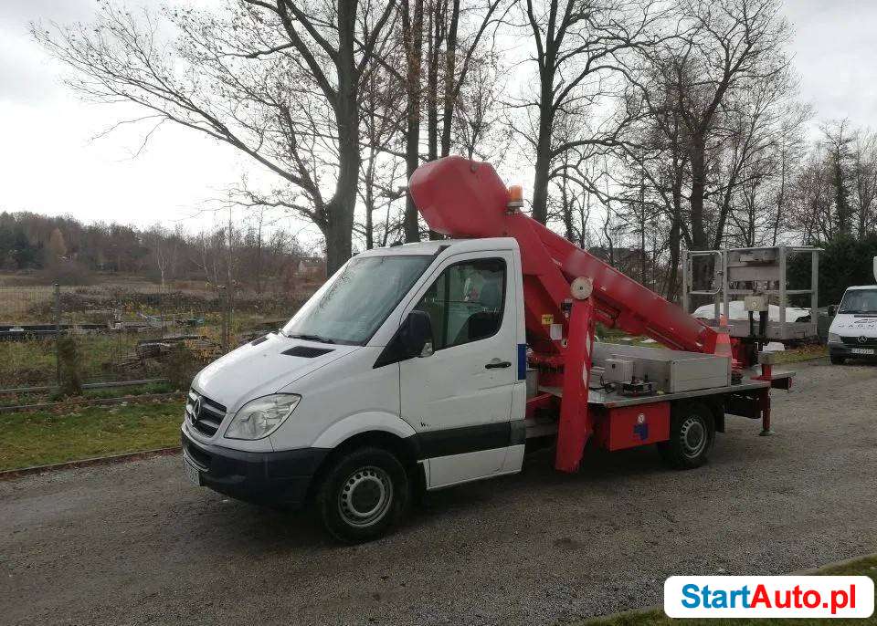 Mercedes-Benz Sprinter + Wumag wtb 200 Podnośnik-