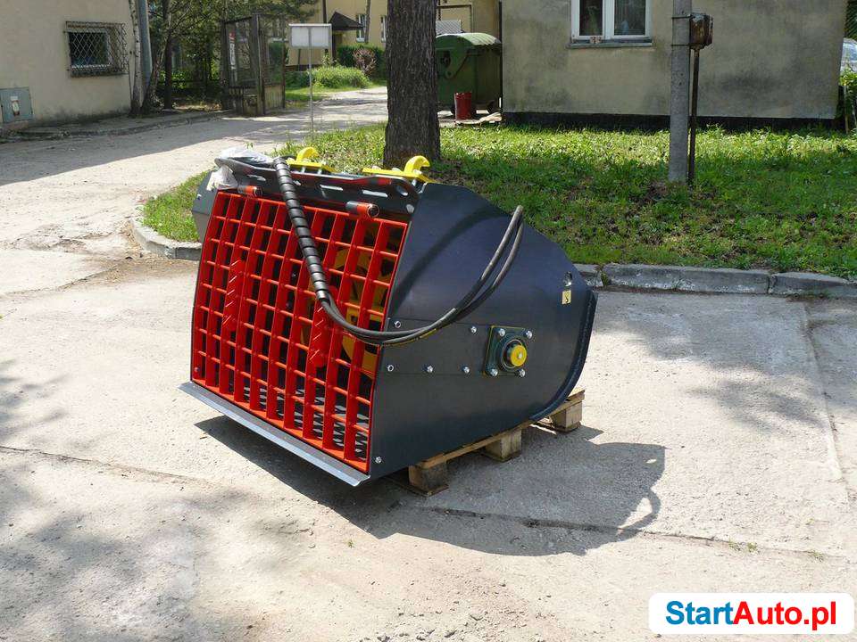 Mieszalnik łyżka do betonu napęd hydrauliczny seria MT-120