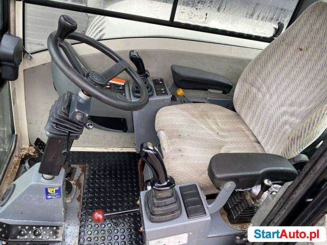 MINI KOPARKA KOLOWA TEREX TW85