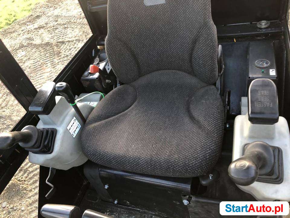 minikoparka gąsienicowa BOBCAT E 14