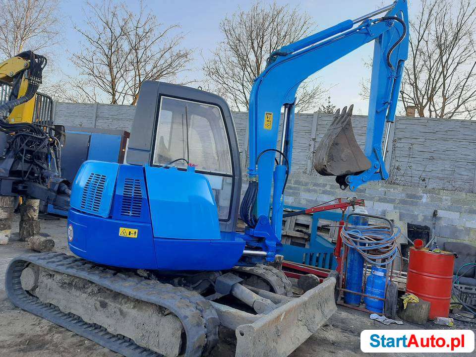 Minikoparka IHI waga około 5 ton