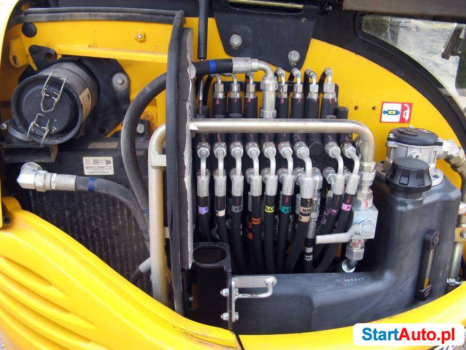 Minikoparka JCB 8030