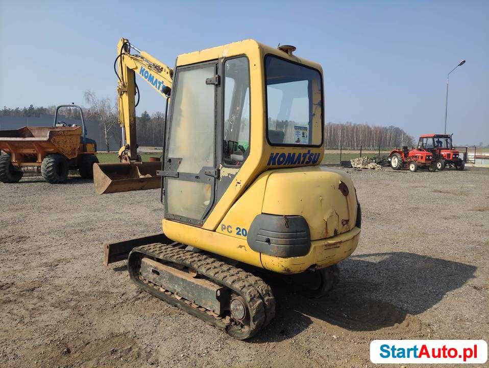 Minikoparka Komatsu PC 20 waga 3 tony