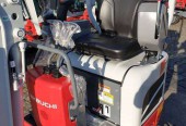 Minikoparka Takeuchi TB210R – Neuson, JCB