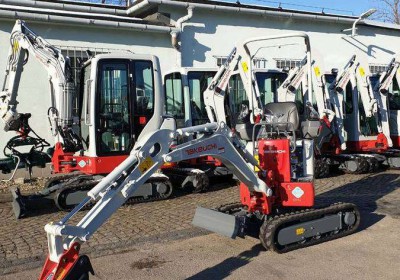 minikoparka-takeuchi-tb210r-neuson-jcb-nie-kielce-537829402