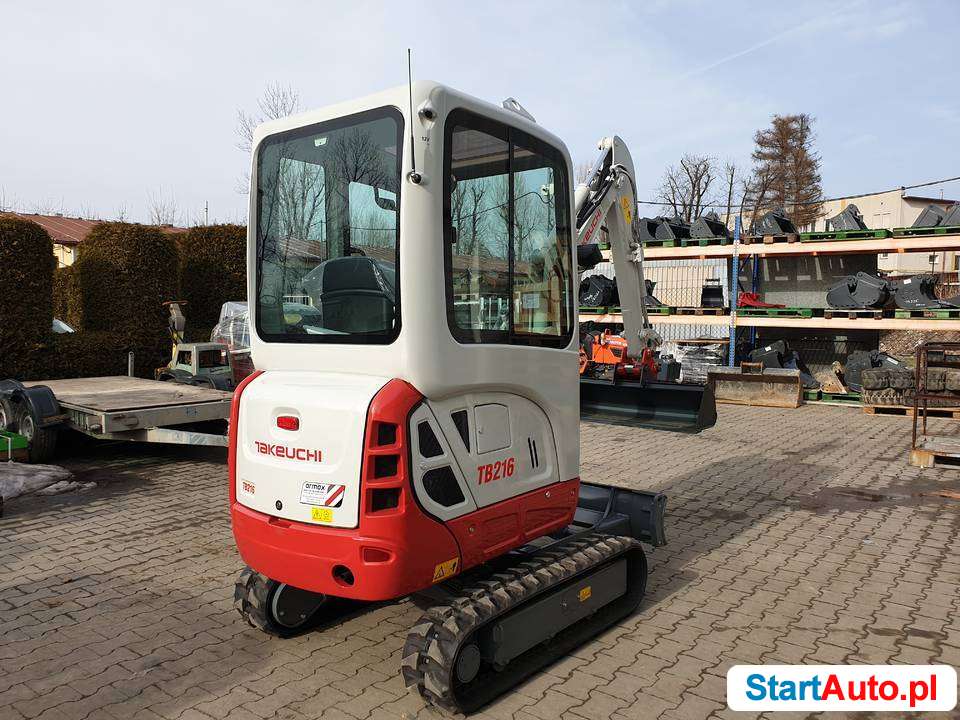 Minikoparka Takeuchi TB216 – 1.8 tony – NOWA – wersja V2