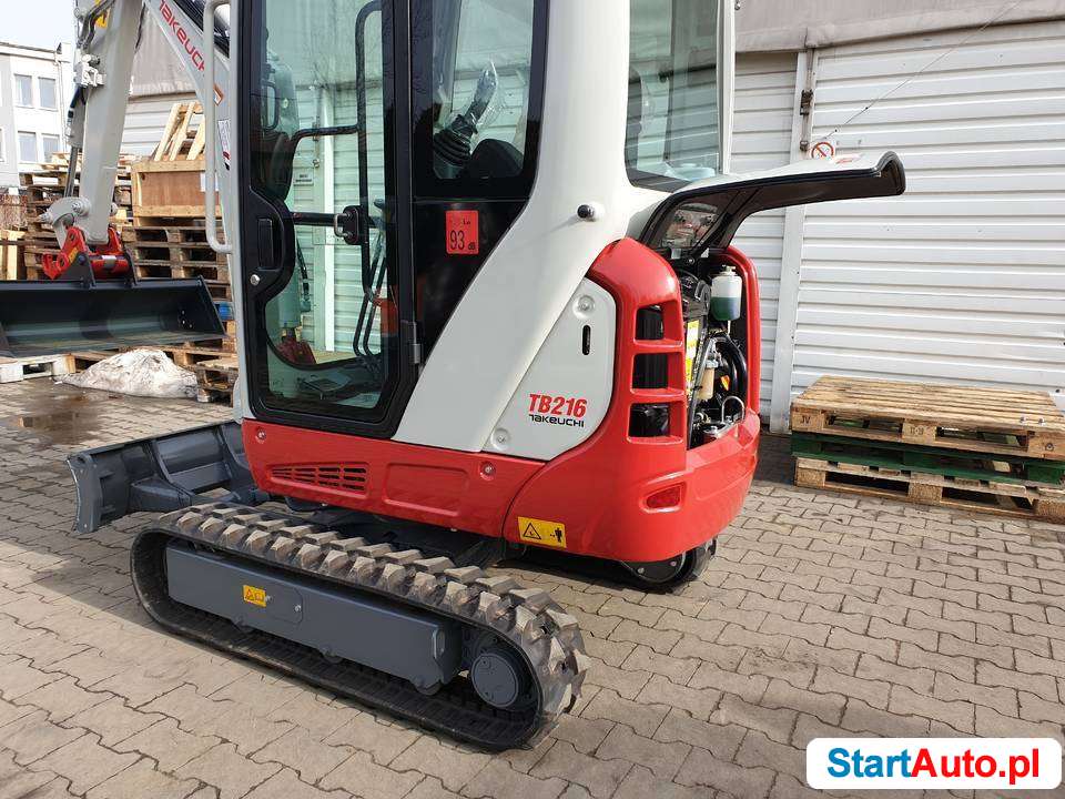 Minikoparka Takeuchi TB216 1.8 tony – wersja V2