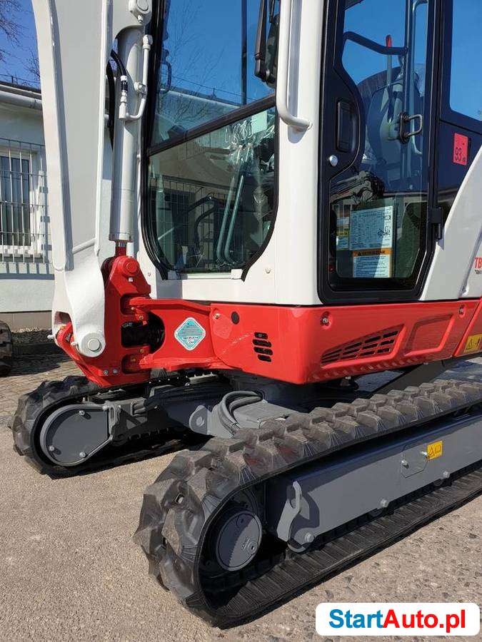 Minikoparka Takeuchi TB216 – 1.8 tony – NOWA – wersja V2