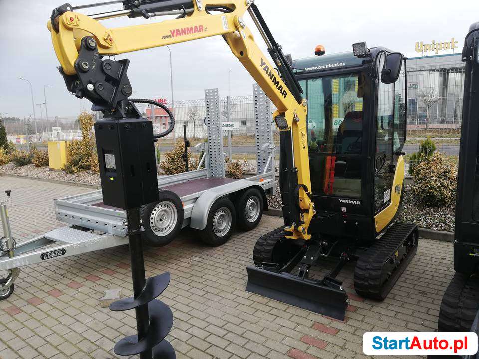 mini-koparka Yanmar SV 18 od ręki