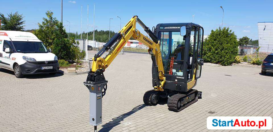 mini-koparka Yanmar SV 18 od ręki